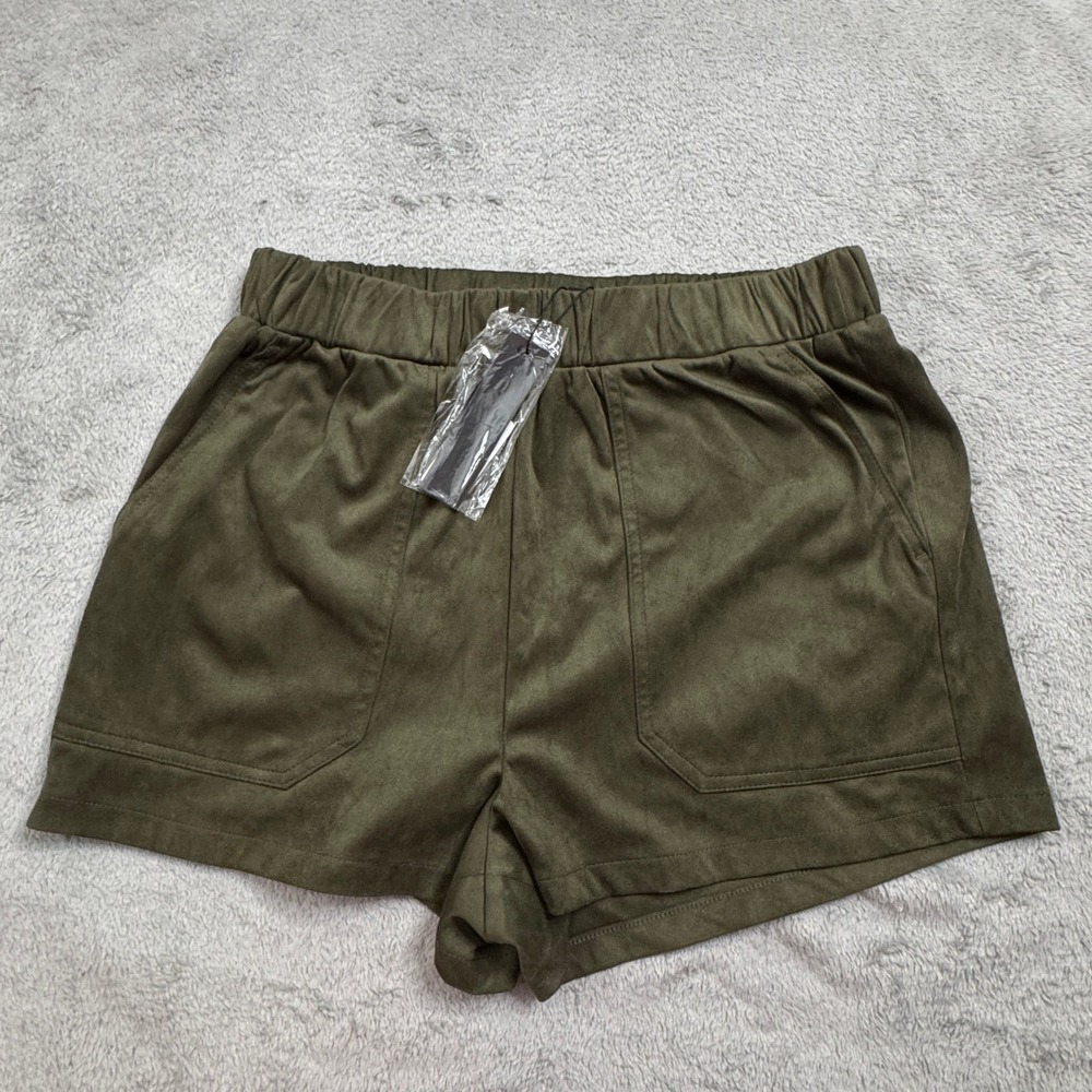 Steve Madden Shorts NWT Women's Tagged Size Medium Green‎ Elastic Waist